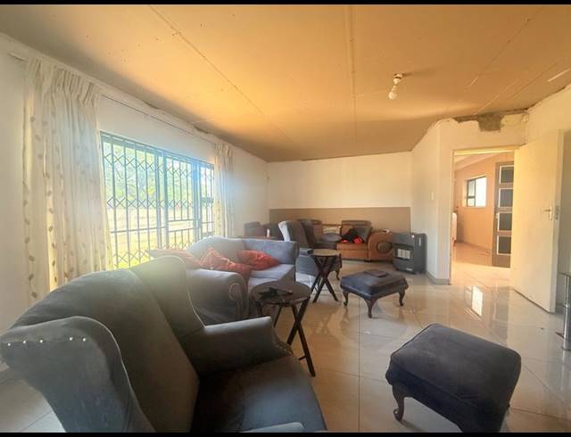 3 BEDROOM HOUSE FOR SALE IN VANDERBIJLPARK CW 5